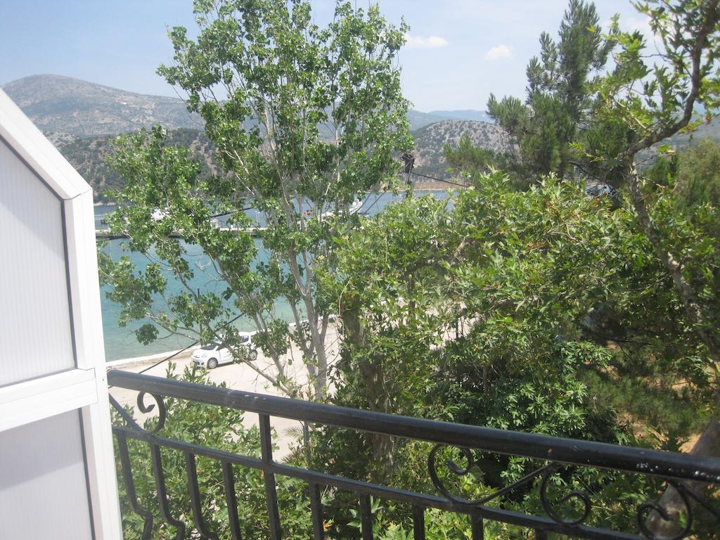Marina Studios II Argostoli  Zimmer foto